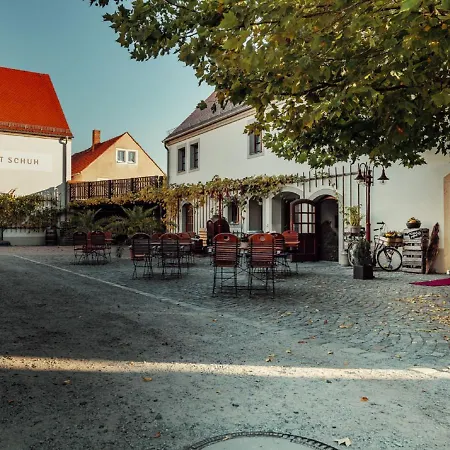 Weingut Schuh - Zur Bosel Guest house Coswig (Saxony)
