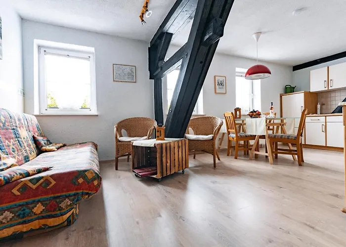 Weingut Schuh - Zur Bosel بيت ضيافة