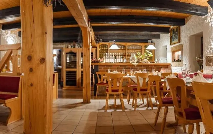 Weingut Schuh - Zur Bosel بيت ضيافة 3*