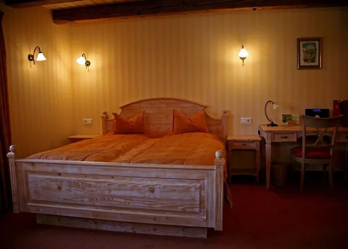 بيت ضيافة Weingut Schuh - Zur Bosel كوسفيج